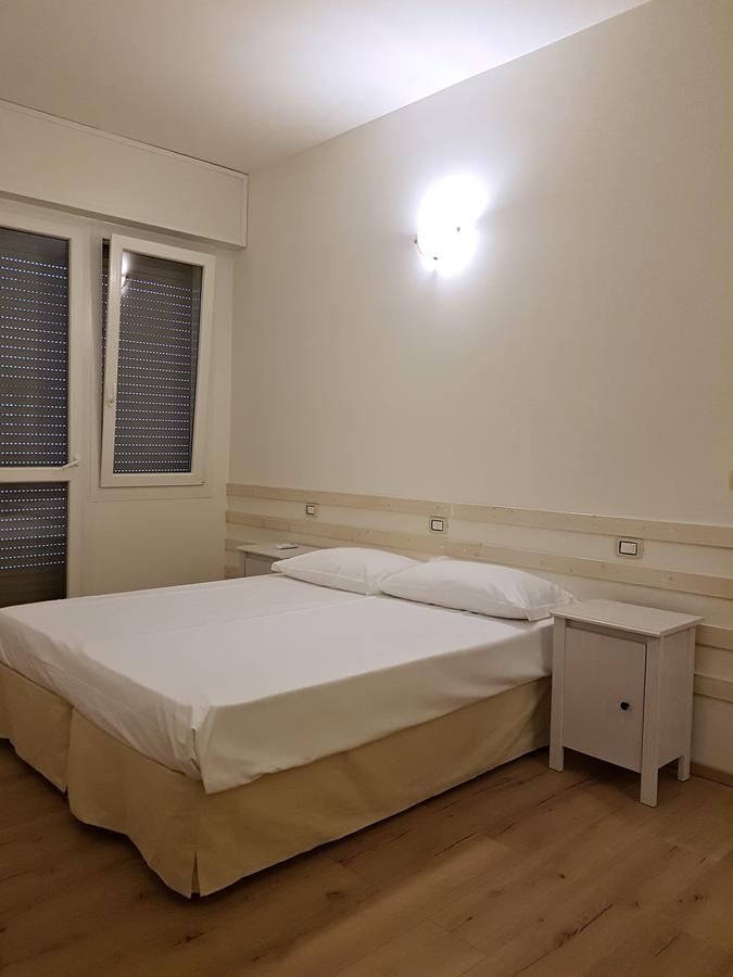 La Camera Bologna-Stazione Affittaly Rooms Ngoại thất bức ảnh