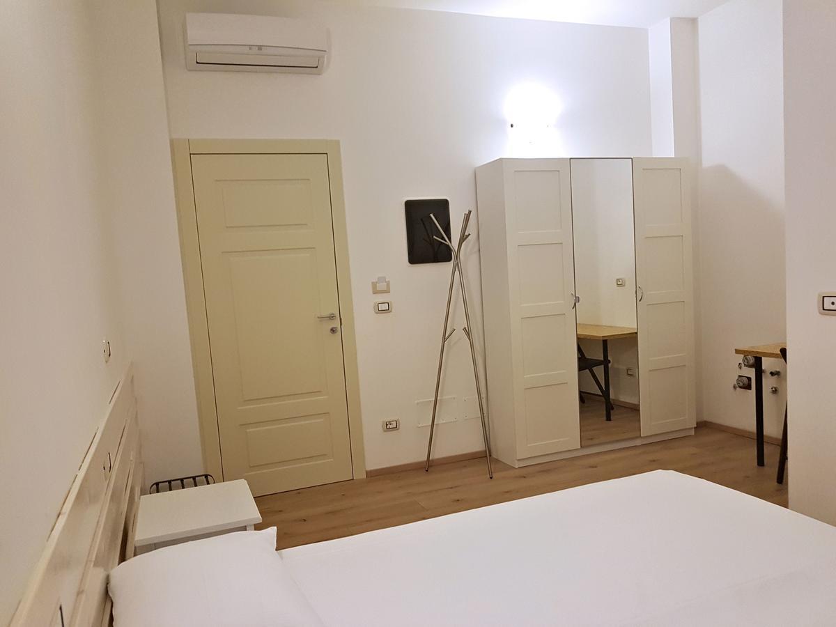 La Camera Bologna-Stazione Affittaly Rooms Ngoại thất bức ảnh