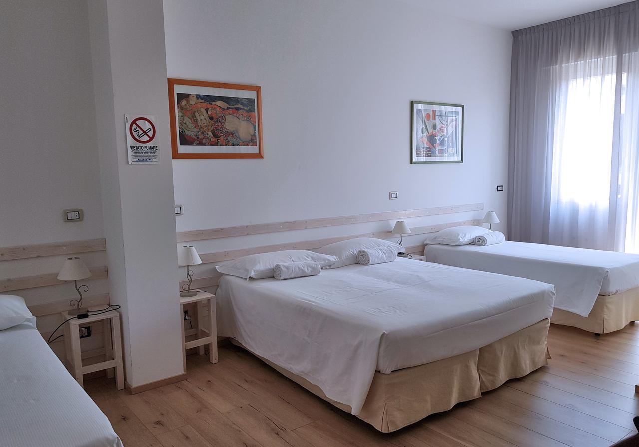 La Camera Bologna-Stazione Affittaly Rooms Ngoại thất bức ảnh