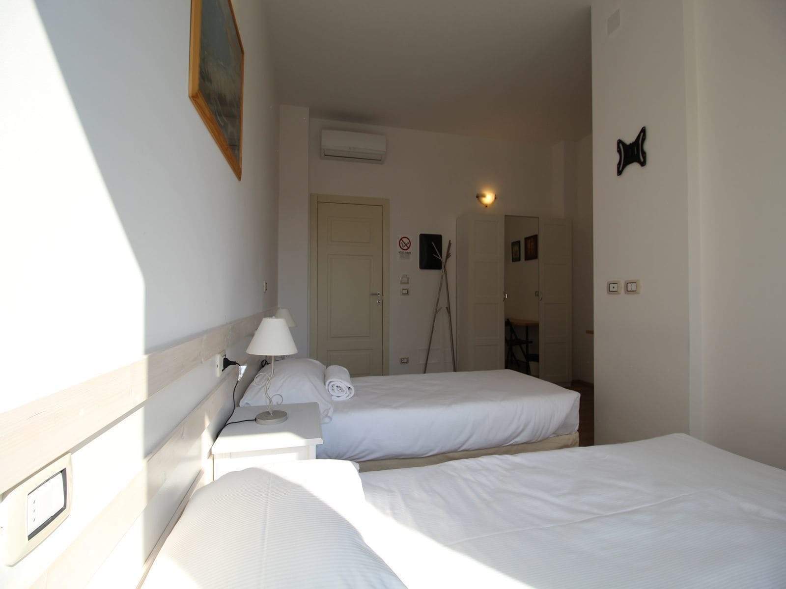 La Camera Bologna-Stazione Affittaly Rooms Ngoại thất bức ảnh